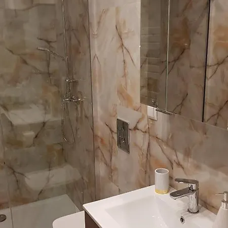 Mieszkanie Przy Chrzanowskiego