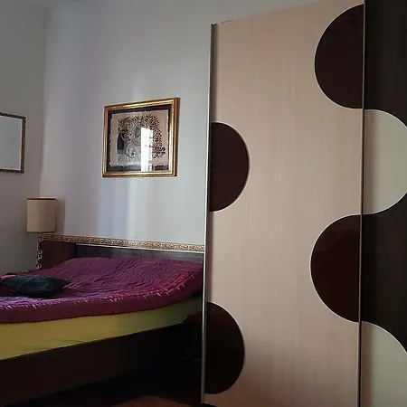 Mieszkanie Przy Chrzanowskiego *