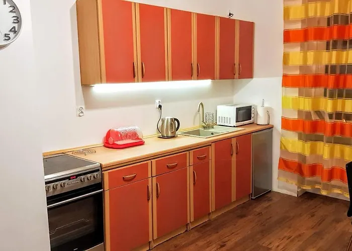 Mieszkanie Przy Chrzanowskiego Apartman